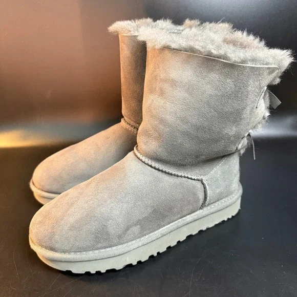 UGG Gray Suede Leather Boots with Bows Women's US 6 Cozy Winter - Picture 3 of 6